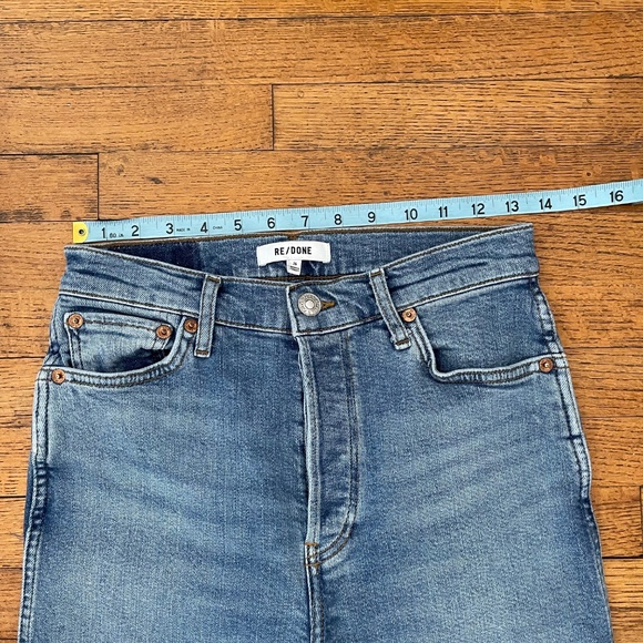 RE/DONE 90s High Rise Loose Jeans Rio Fade Size 26 - Picture 6 of 11